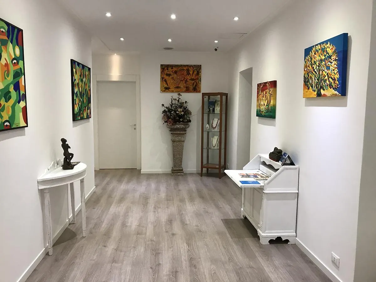 Porta Maqueda Bed & Breakfast Palermo 2*,  İtalya