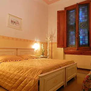 Desirèe Firenze